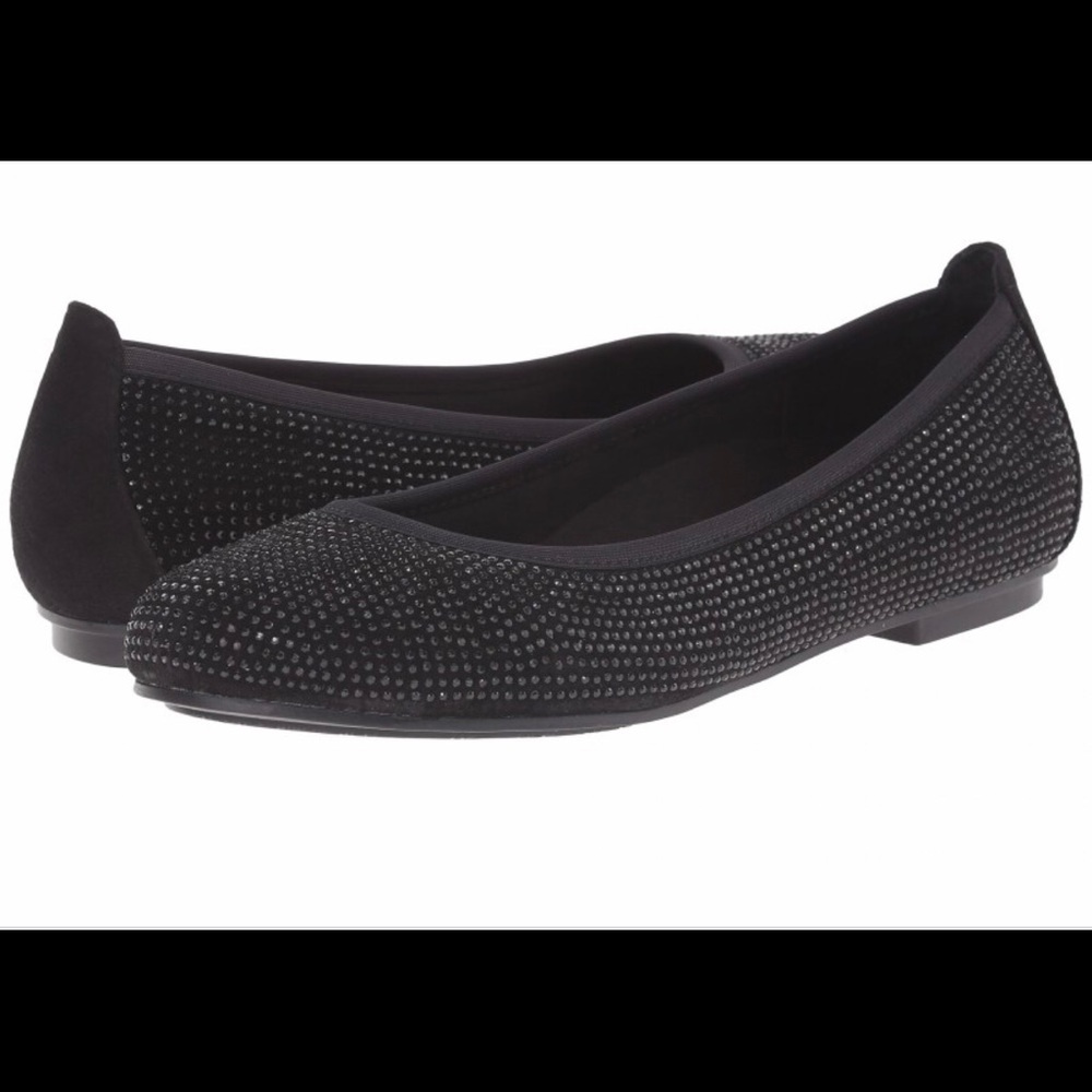 VIONIC Willow Women's Black Suede Studs Ballet GUC